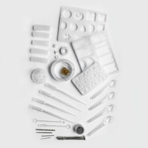 Alternative view of GLUESY® Sada na výrobu šperků z pryskyřice (83 kusů)