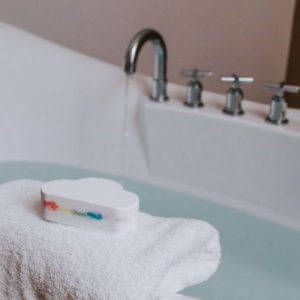 Alternative view of BOMBA DO KOUPELE RŮŽE: 1+1 ZDARMA